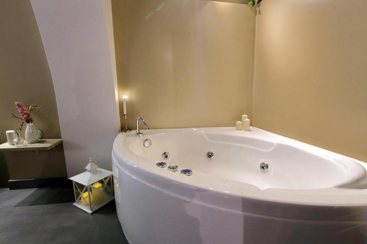 Trastevere Suites & Spa روما المظهر الخارجي الصورة