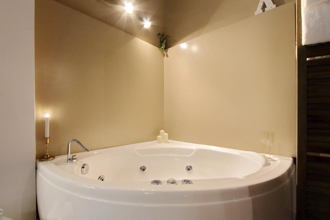Trastevere Suites & Spa روما المظهر الخارجي الصورة